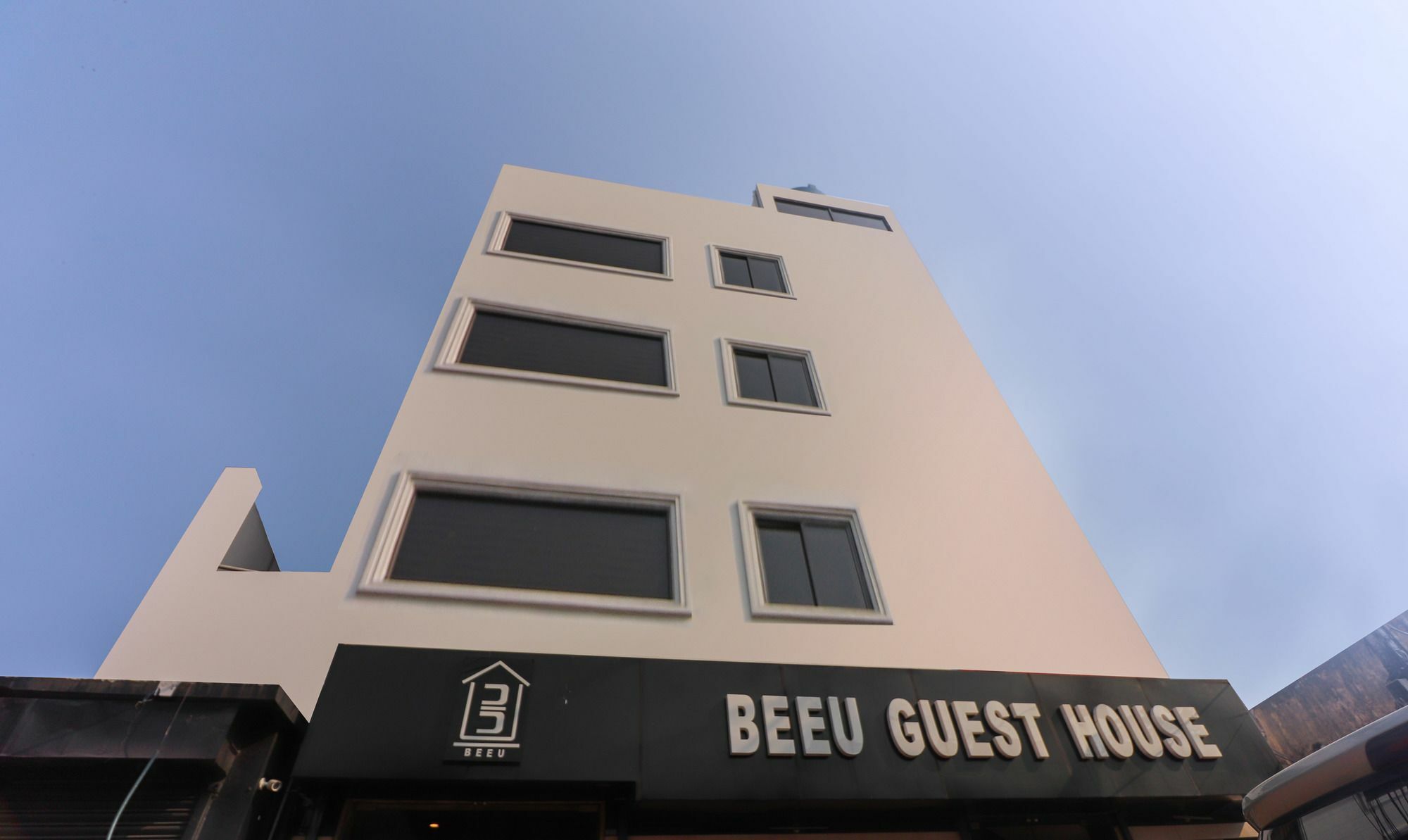 Capital O 8318 Beeu Guest House Liluāh 外观 照片